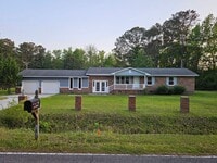 Building Photo - 770 Harrison Creek Rd