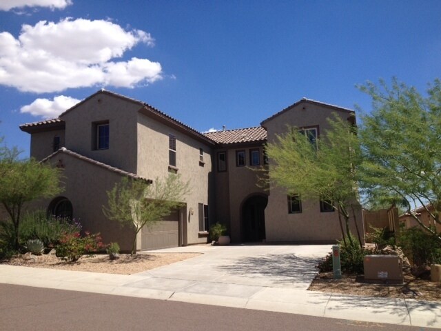 Building Photo - 27701 N Higuera Dr