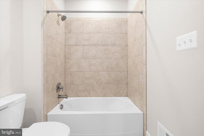Building Photo - 7738 Port Capital Dr