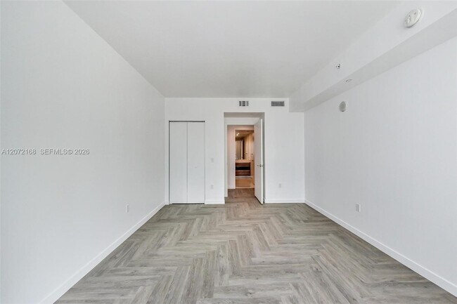 Building Photo - 1100 S Miami Ave