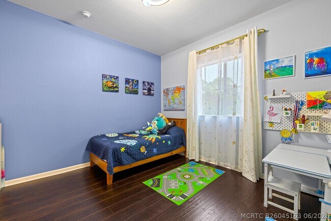 Building Photo - 8313 Santa Monica Terrace