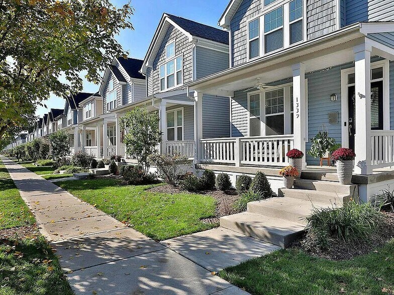 Primary Photo - 1335 N Grant Ave