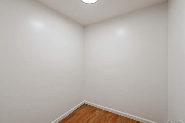Building Photo - 93 Delafield St