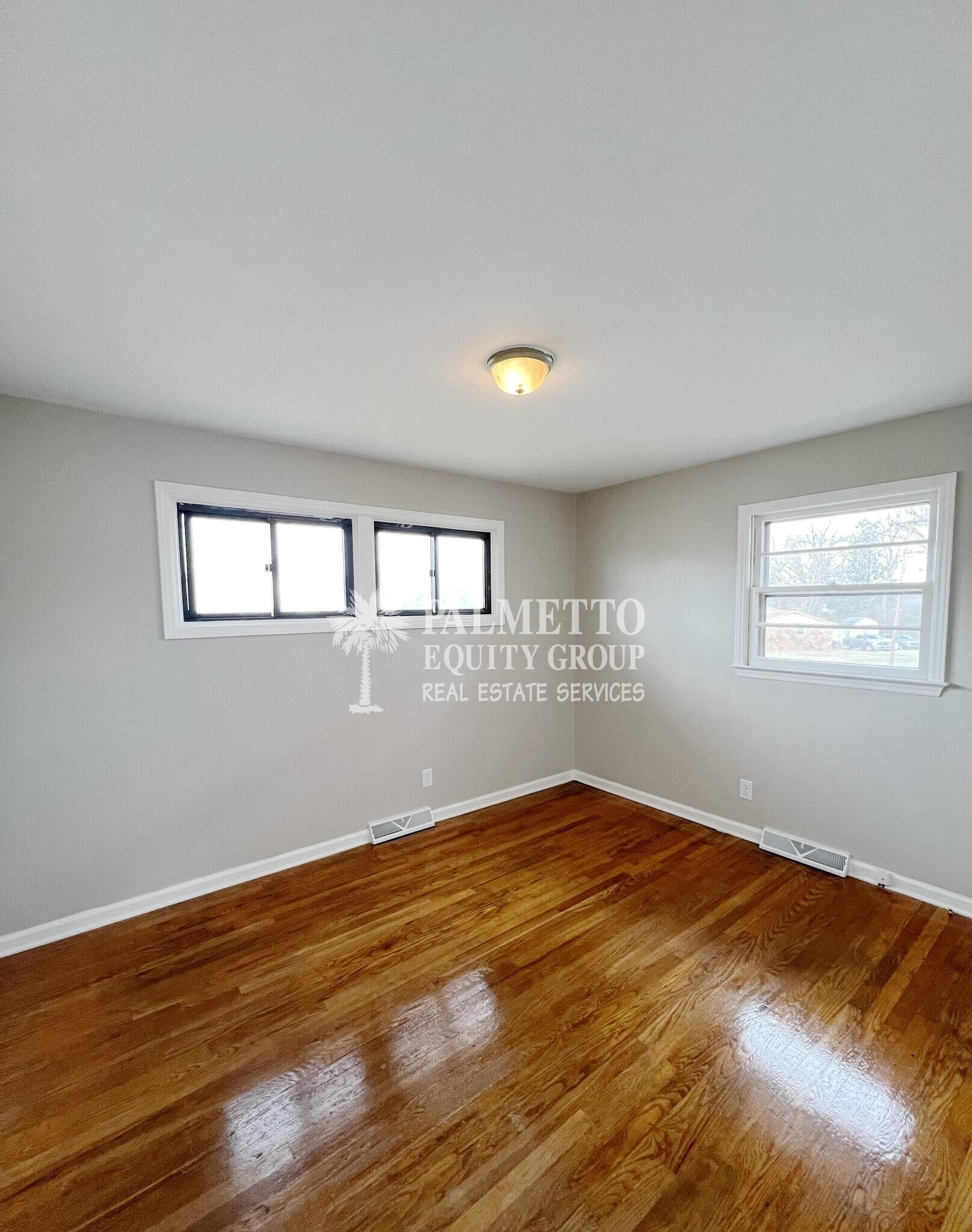 Building Photo - 2601 Dulaire Rd