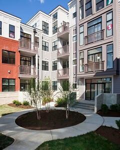 Building Photo - 650 S Mill St