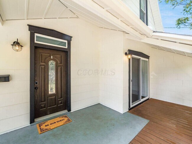 Building Photo - 1091 S Washington Ave