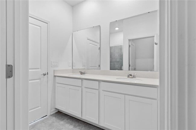 Building Photo - 15633 Water Spring Blvd