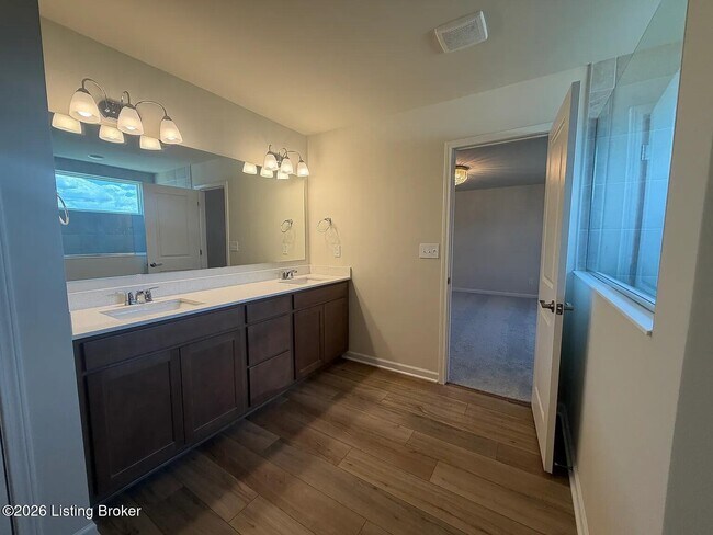 Building Photo - 16800 Asher Ct