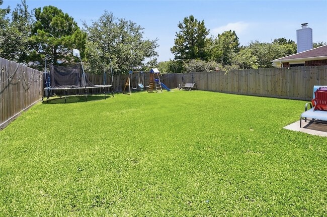 Building Photo - 6811 Brighton Hill Ln