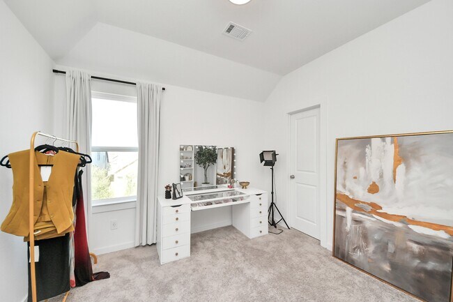 Building Photo - 4135 KINSEY ST