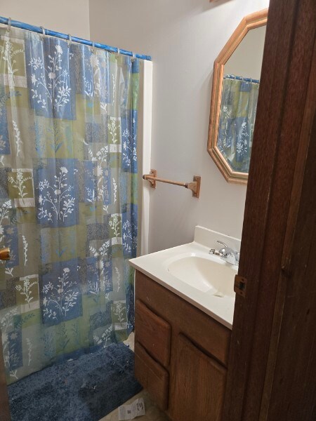 Downstairs Bathroom - 26147 Port Gamble Rd NE