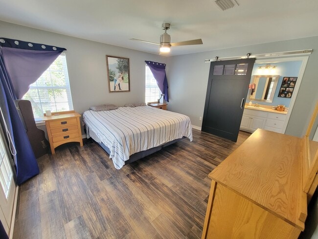 Building Photo - 3902 India Cove