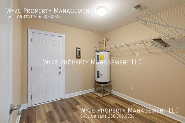 Building Photo - 104 Hardiman Pl Ln