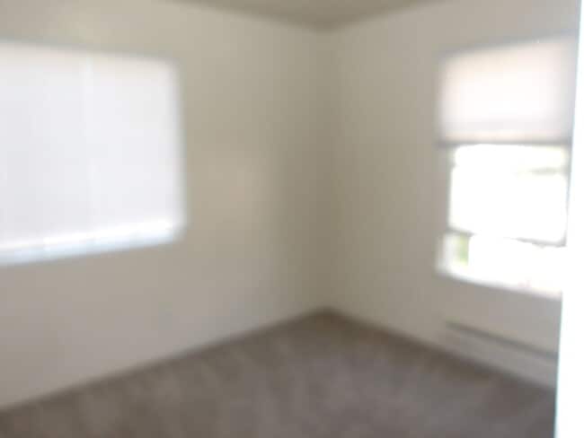 Building Photo - Cozy and Spacious Home for Rent