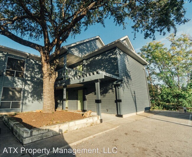 Building Photo - 400 Kenniston Dr