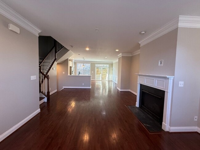 Building Photo - 2126 Avinity Loop