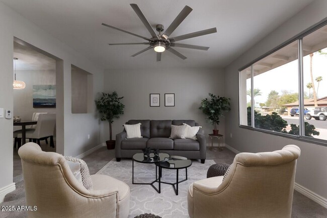 Building Photo - 4614 S Kachina Dr
