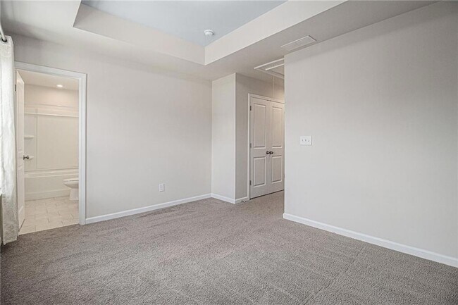 Building Photo - 3497 Hidden Valley Cir