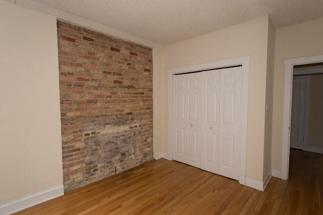 Building Photo - 3522 N Racine Ave