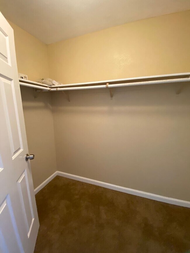 Building Photo - 2 Primary Bedrooms - Close to Travis Air Base - with No Rear Neighbors!