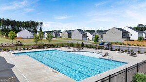 Building Photo - 256 Lauritsen Way