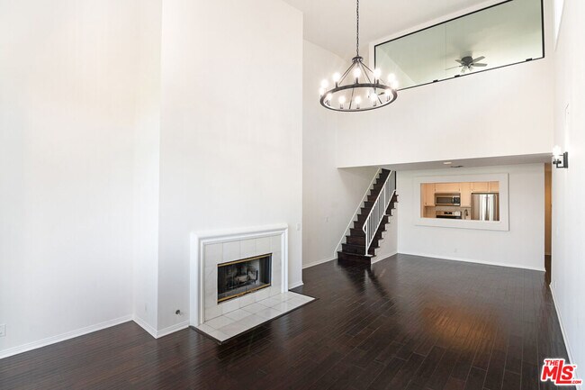 Building Photo - 1650 Veteran Ave