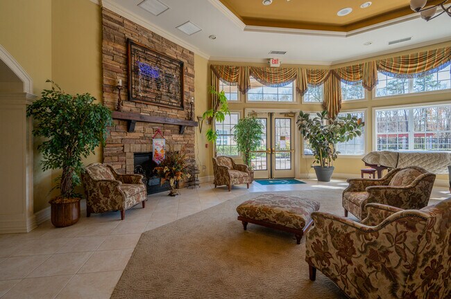 Building Photo - 630 Sophee Ln