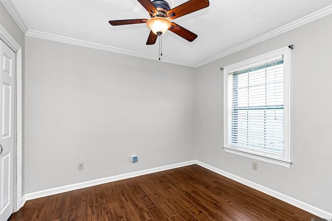 Building Photo - 1701 Lobdell Ave