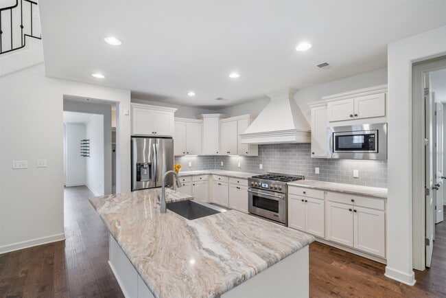 Building Photo - 4713 Emmas Cir W