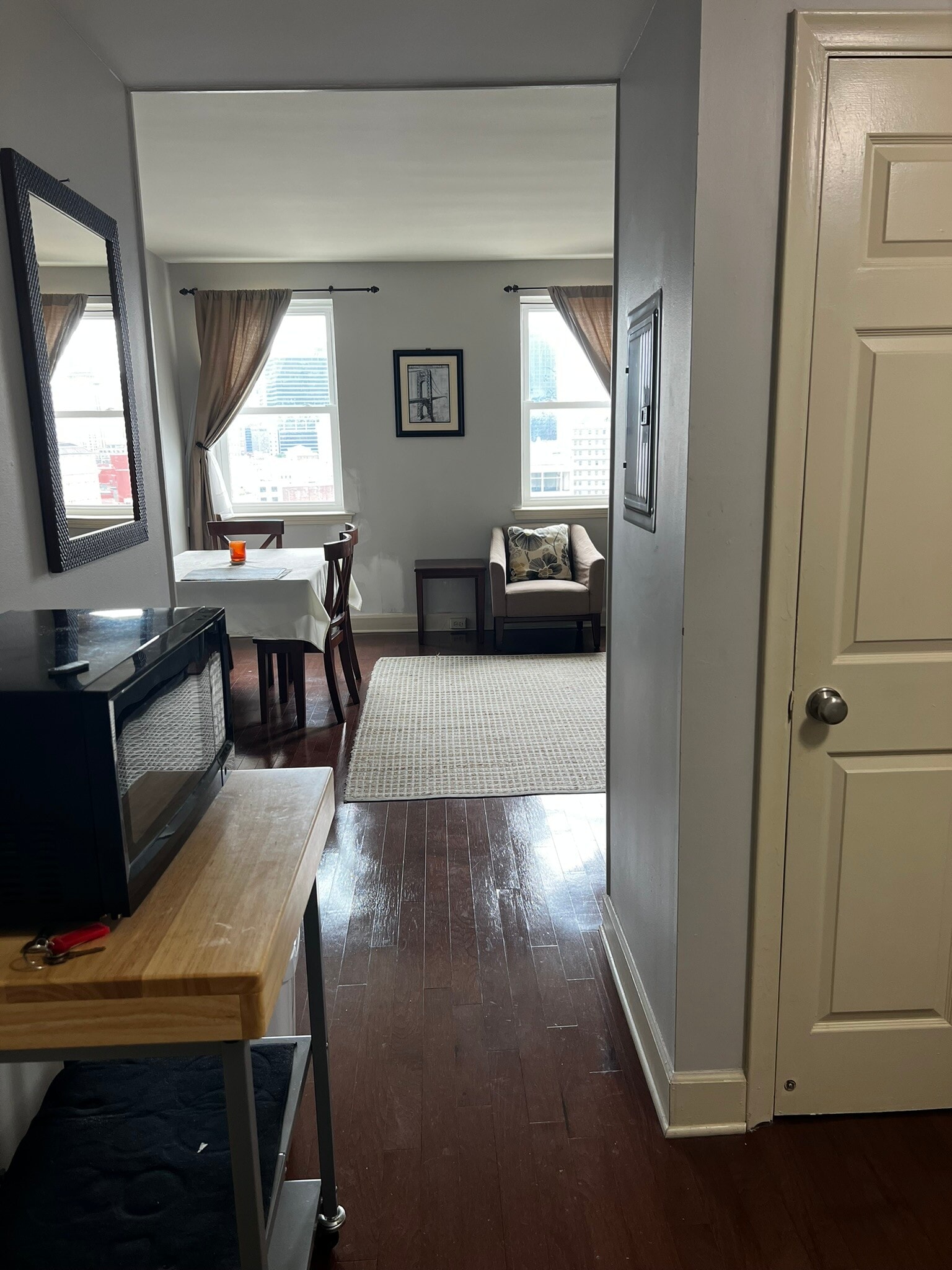 entry - 1205 Saint Charles Ave