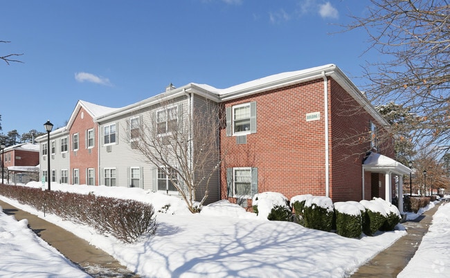 Primary Photo - Broadway West I