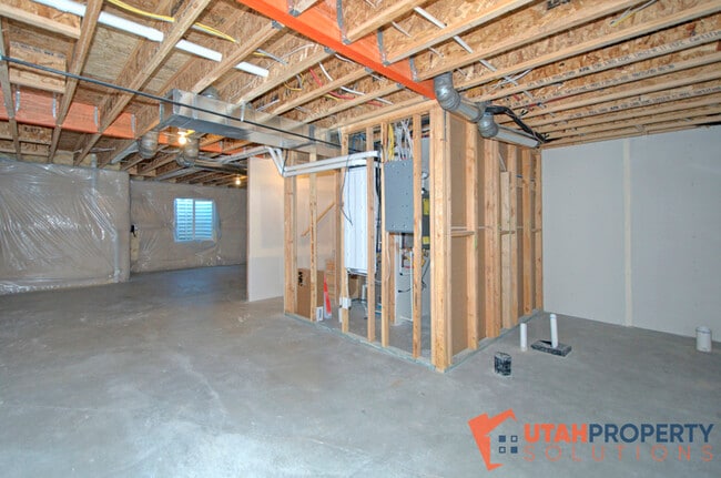 Building Photo - 6069 W Olivine River Ln