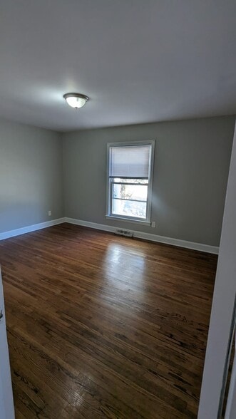 Building Photo - 6832 Woodstream Dr