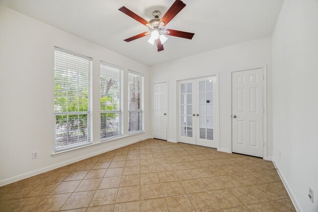Building Photo - 26402 Larkspur Ridge Dr