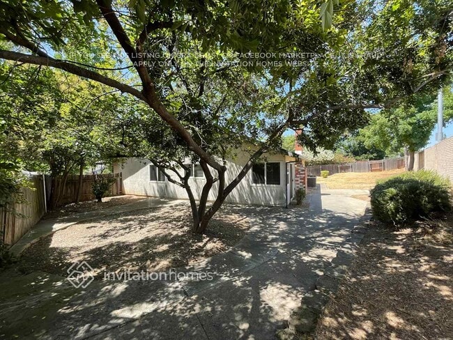 Building Photo - 4913 Adorn Ct
