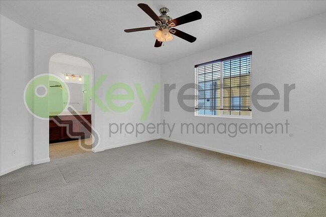 Building Photo - 10923 Oakham Dr