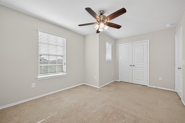 Building Photo - 5027 Brewcastle Ln