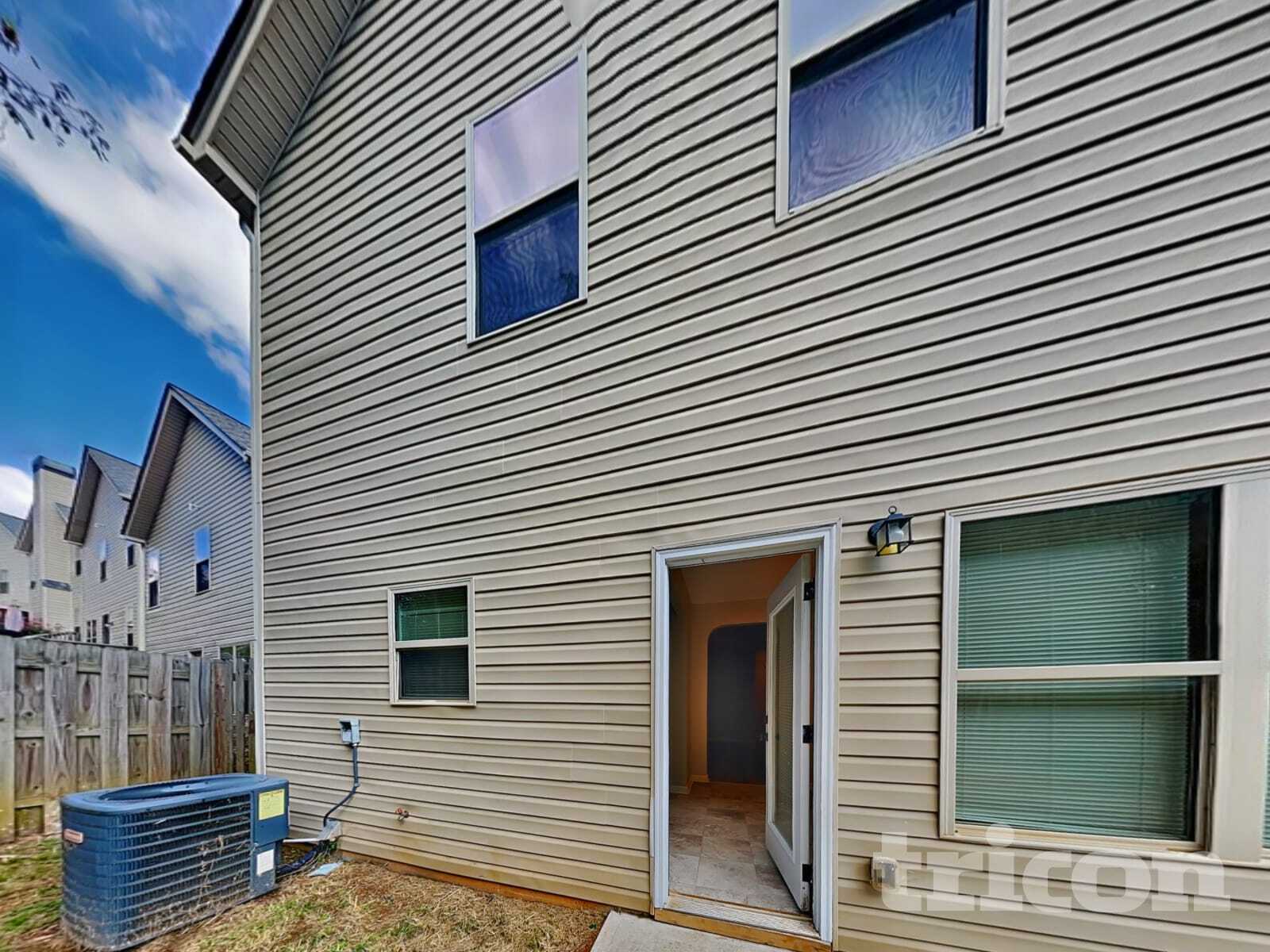 Building Photo - 125 Cypress Ct