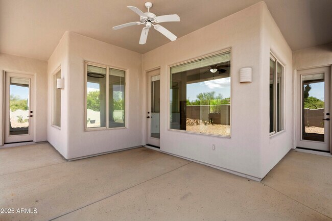 Building Photo - 11318 E White Feather Ln