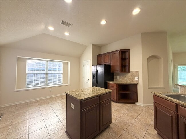 Building Photo - 21411 Venture Park Dr