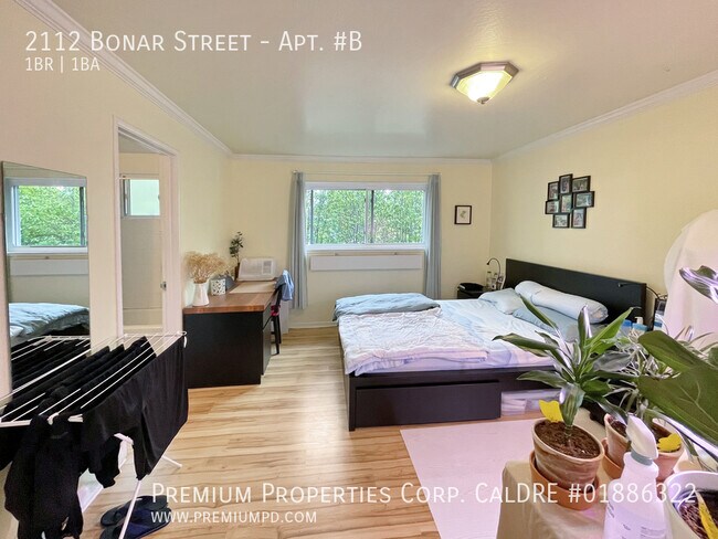 Building Photo - 2112 Bonar St