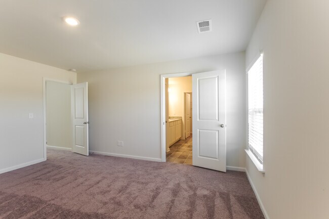 Building Photo - 138 King Buck Dr, Gaston, SC