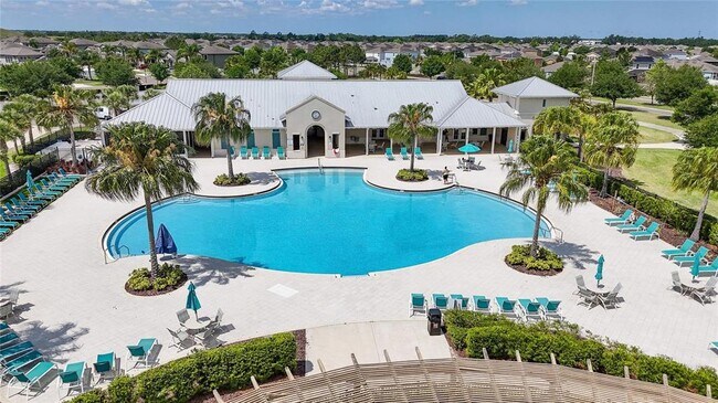 Building Photo - 11176 Leland Groves Dr