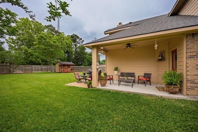 Building Photo - 33311 Greenfield Forest Dr