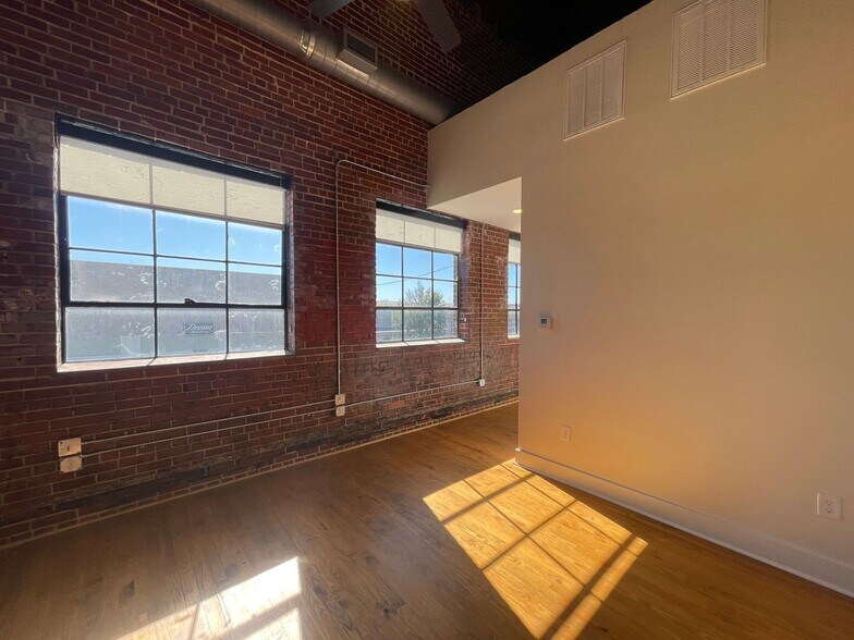 Interior Photo - Hemlock Lofts