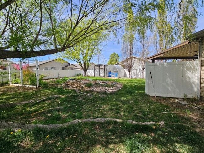 Building Photo - 3 Bedroom, North Salt Lake Gem with RV Parking, Workshop & Spacious Backyard Retreat