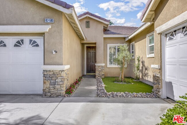 Building Photo - 82580 Yeager Way