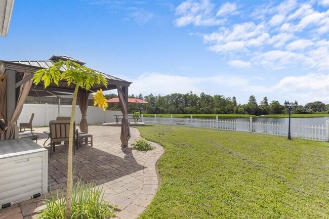Building Photo - 2438 Brewerton Ln