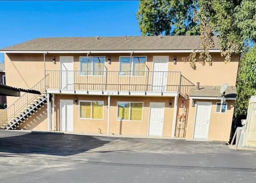Building Photo - 418 S Backer Ave