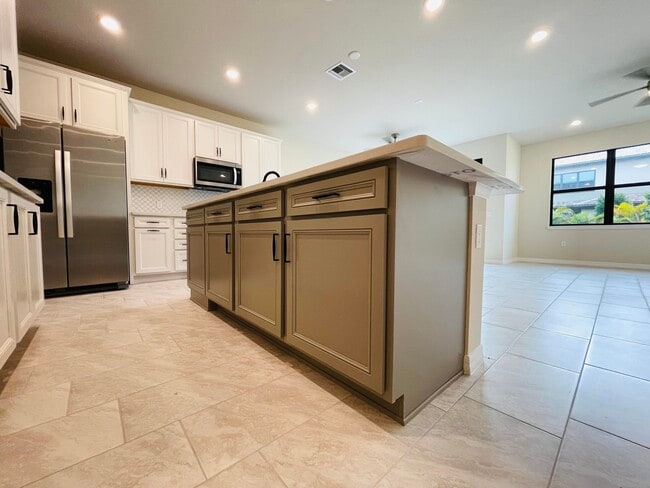 Building Photo - 8208 Tailshot Ct